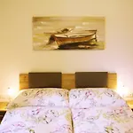 Fuchs Apartment Grundlsee